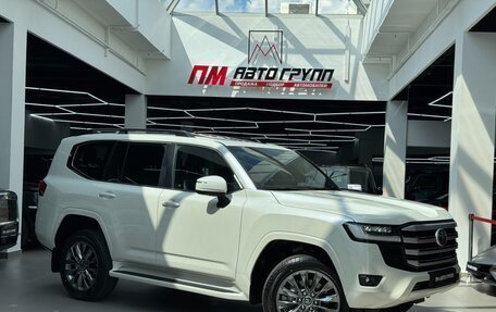 Toyota Land Cruiser, 2025 год, 12 100 000 рублей, 3 фотография