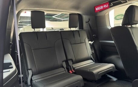 Toyota Land Cruiser, 2025 год, 12 100 000 рублей, 24 фотография
