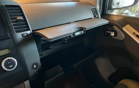 Nissan Pathfinder, 2011 год, 1 500 000 рублей, 28 фотография