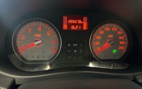 Renault Logan I, 2012 год, 570 000 рублей, 11 фотография