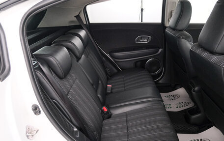 Honda Vezel, 2015 год, 1 749 000 рублей, 21 фотография