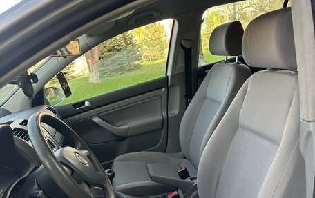 Volkswagen Golf V, 2004 год, 530 000 рублей, 7 фотография