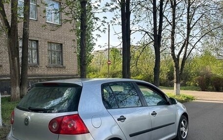 Volkswagen Golf V, 2004 год, 530 000 рублей, 4 фотография