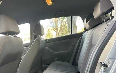 Volkswagen Golf V, 2004 год, 530 000 рублей, 8 фотография
