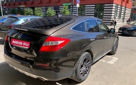 Honda Crosstour I рестайлинг, 2014 год, 2 000 000 рублей, 4 фотография
