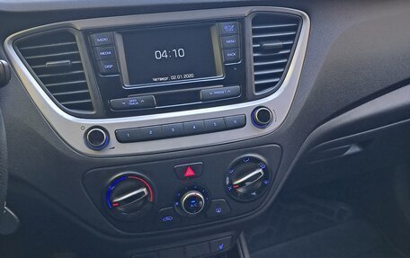 Hyundai Solaris II рестайлинг, 2019 год, 1 050 000 рублей, 17 фотография