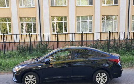 Hyundai Solaris II рестайлинг, 2019 год, 1 050 000 рублей, 24 фотография