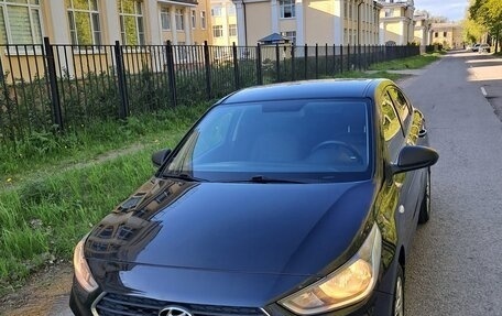 Hyundai Solaris II рестайлинг, 2019 год, 1 050 000 рублей, 29 фотография