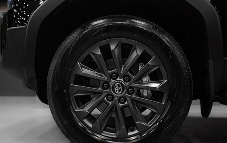 Toyota Land Cruiser Prado, 2024 год, 10 690 000 рублей, 14 фотография