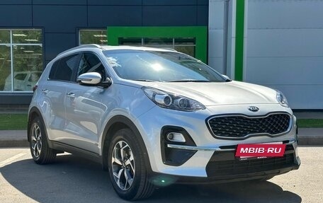 KIA Sportage IV рестайлинг, 2019 год, 2 490 000 рублей, 3 фотография