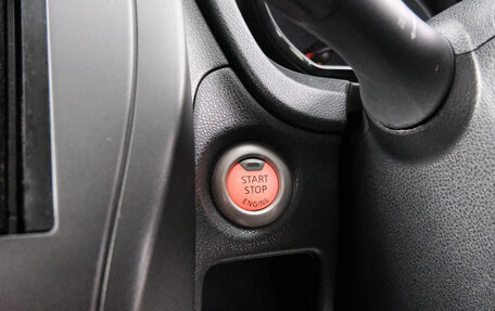 Nissan Note II рестайлинг, 2017 год, 999 000 рублей, 19 фотография