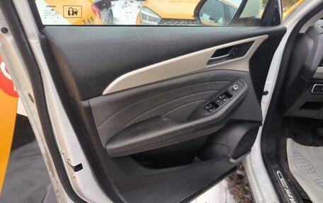 Haval F7 I, 2023 год, 1 260 000 рублей, 12 фотография
