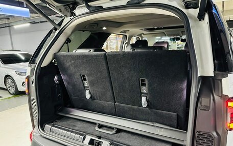 Land Rover Discovery IV, 2019 год, 4 800 000 рублей, 22 фотография