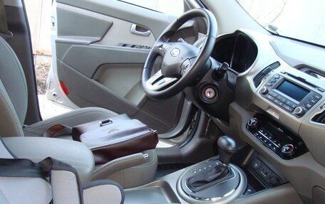 KIA Sportage III, 2011 год, 1 650 000 рублей, 9 фотография