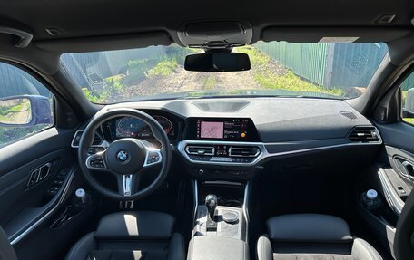 BMW 3 серия, 2019 год, 4 600 000 рублей, 15 фотография