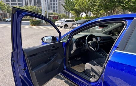 Volkswagen Golf VIII, 2021 год, 2 100 000 рублей, 8 фотография