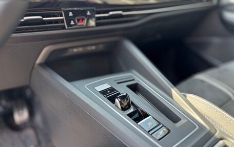 Volkswagen Golf VIII, 2021 год, 2 100 000 рублей, 13 фотография