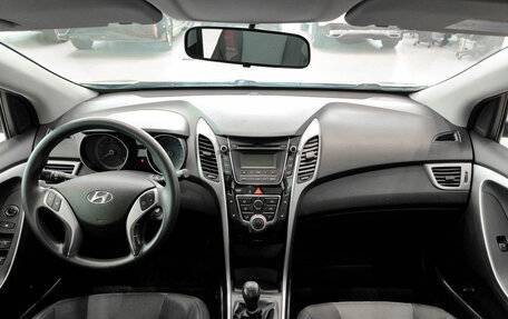 Hyundai i30 II рестайлинг, 2013 год, 1 120 000 рублей, 18 фотография