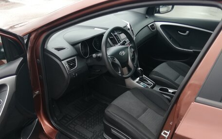 Hyundai i30 II рестайлинг, 2013 год, 939 000 рублей, 14 фотография