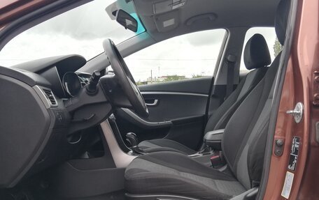 Hyundai i30 II рестайлинг, 2013 год, 939 000 рублей, 16 фотография