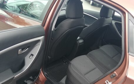 Hyundai i30 II рестайлинг, 2013 год, 939 000 рублей, 17 фотография