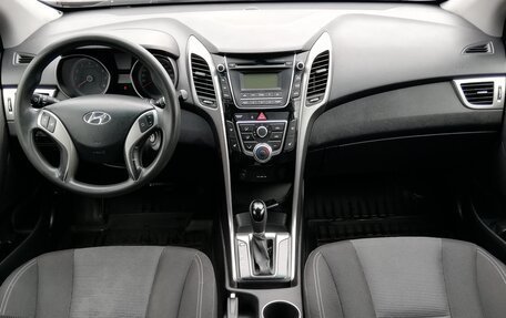 Hyundai i30 II рестайлинг, 2013 год, 939 000 рублей, 30 фотография
