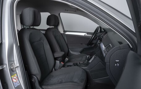 Volkswagen Tiguan II, 2018 год, 2 624 000 рублей, 10 фотография