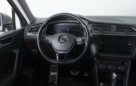 Volkswagen Tiguan II, 2018 год, 2 624 000 рублей, 15 фотография