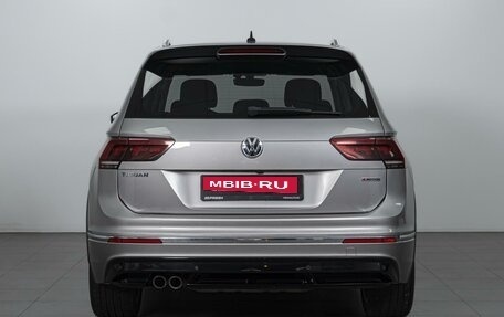 Volkswagen Tiguan II, 2018 год, 2 624 000 рублей, 4 фотография