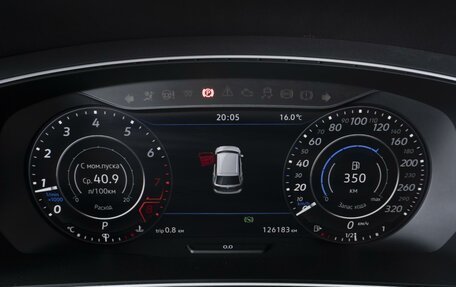 Volkswagen Tiguan II, 2018 год, 2 624 000 рублей, 23 фотография