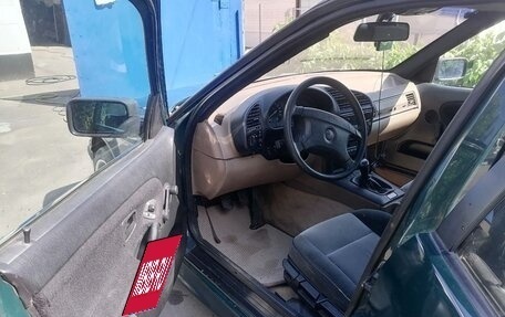 BMW 3 серия, 1993 год, 375 000 рублей, 11 фотография