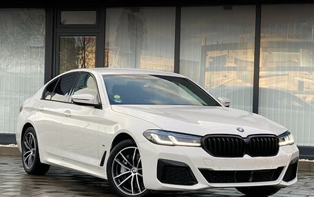 BMW 5 серия, 2022 год, 4 220 000 рублей, 2 фотография