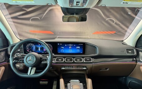 Mercedes-Benz GLS, 2023 год, 13 550 000 рублей, 24 фотография