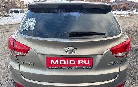 Hyundai ix35 I рестайлинг, 2010 год, 1 100 000 рублей, 11 фотография