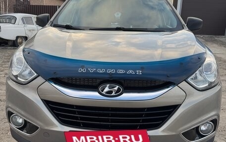 Hyundai ix35 I рестайлинг, 2010 год, 1 100 000 рублей, 2 фотография