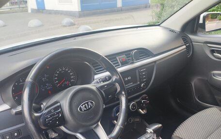 KIA Rio IV, 2018 год, 1 280 000 рублей, 7 фотография
