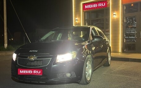 Chevrolet Cruze II, 2010 год, 579 000 рублей, 1 фотография