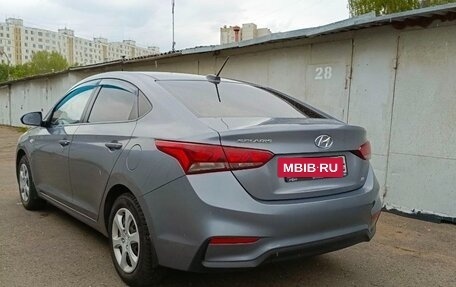 Hyundai Solaris II рестайлинг, 2017 год, 1 300 000 рублей, 8 фотография