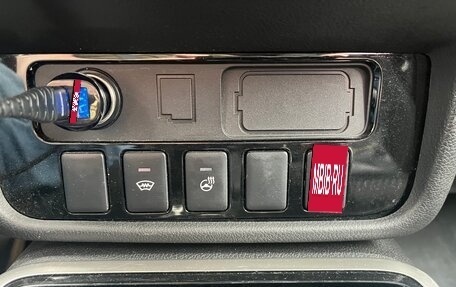 Mitsubishi Outlander III рестайлинг 3, 2017 год, 1 750 000 рублей, 9 фотография