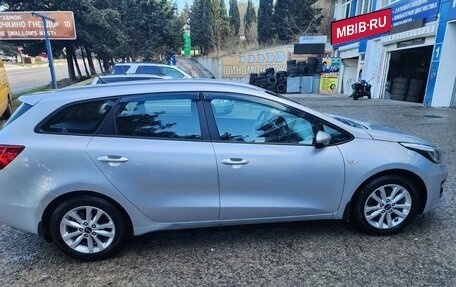 KIA cee'd III, 2015 год, 1 390 000 рублей, 24 фотография