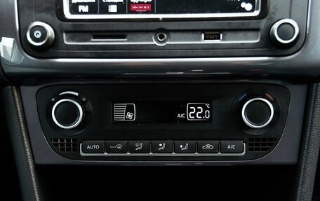 Volkswagen Polo VI (EU Market), 2019 год, 843 000 рублей, 14 фотография