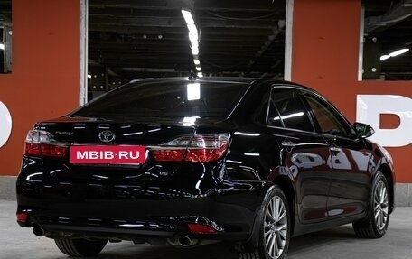 Toyota Camry, 2017 год, 2 195 000 рублей, 5 фотография