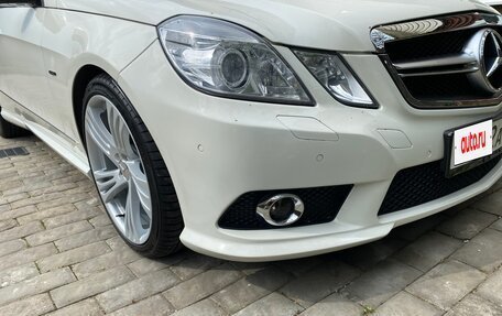 Mercedes-Benz E-Класс, 2011 год, 1 250 000 рублей, 10 фотография