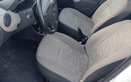Renault Logan I, 2013 год, 350 000 рублей, 10 фотография