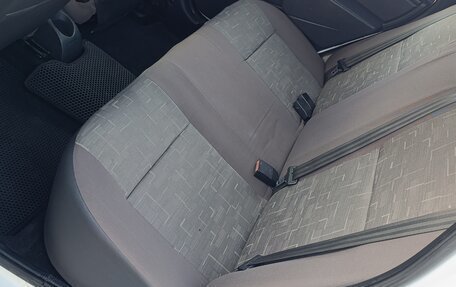 Renault Logan I, 2013 год, 350 000 рублей, 11 фотография