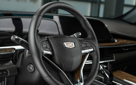 Cadillac Escalade V, 2023 год, 19 800 000 рублей, 9 фотография