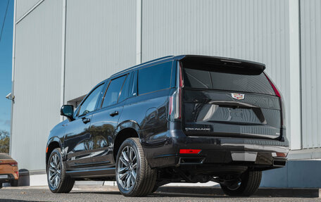 Cadillac Escalade V, 2023 год, 19 800 000 рублей, 4 фотография