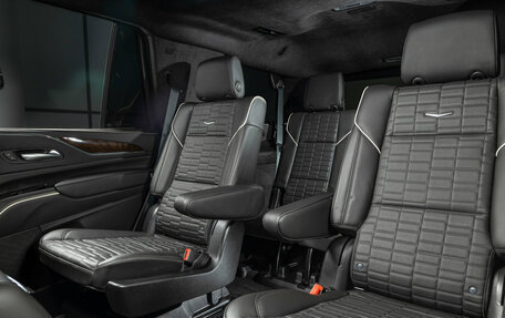 Cadillac Escalade V, 2023 год, 19 800 000 рублей, 16 фотография
