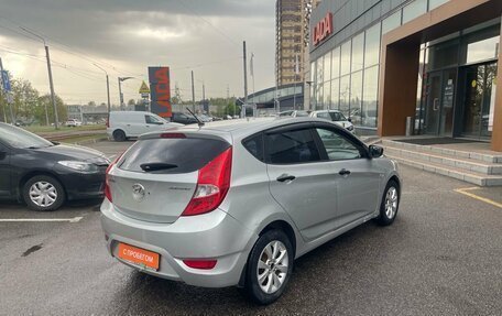 Hyundai Solaris II рестайлинг, 2012 год, 575 000 рублей, 3 фотография