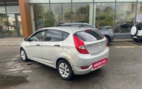 Hyundai Solaris II рестайлинг, 2012 год, 575 000 рублей, 4 фотография